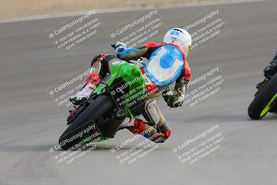 media/Dec-17-2022-SoCal Trackdays (Sat) [[224abd9271]]/Turn 10 Backside (120pm)/